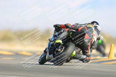 media/Jan-10-2025-CVMA Friday Practice (Fri) [[489e0da257]]/Group 4 and Trackday/Session 4 (Turn 16)/